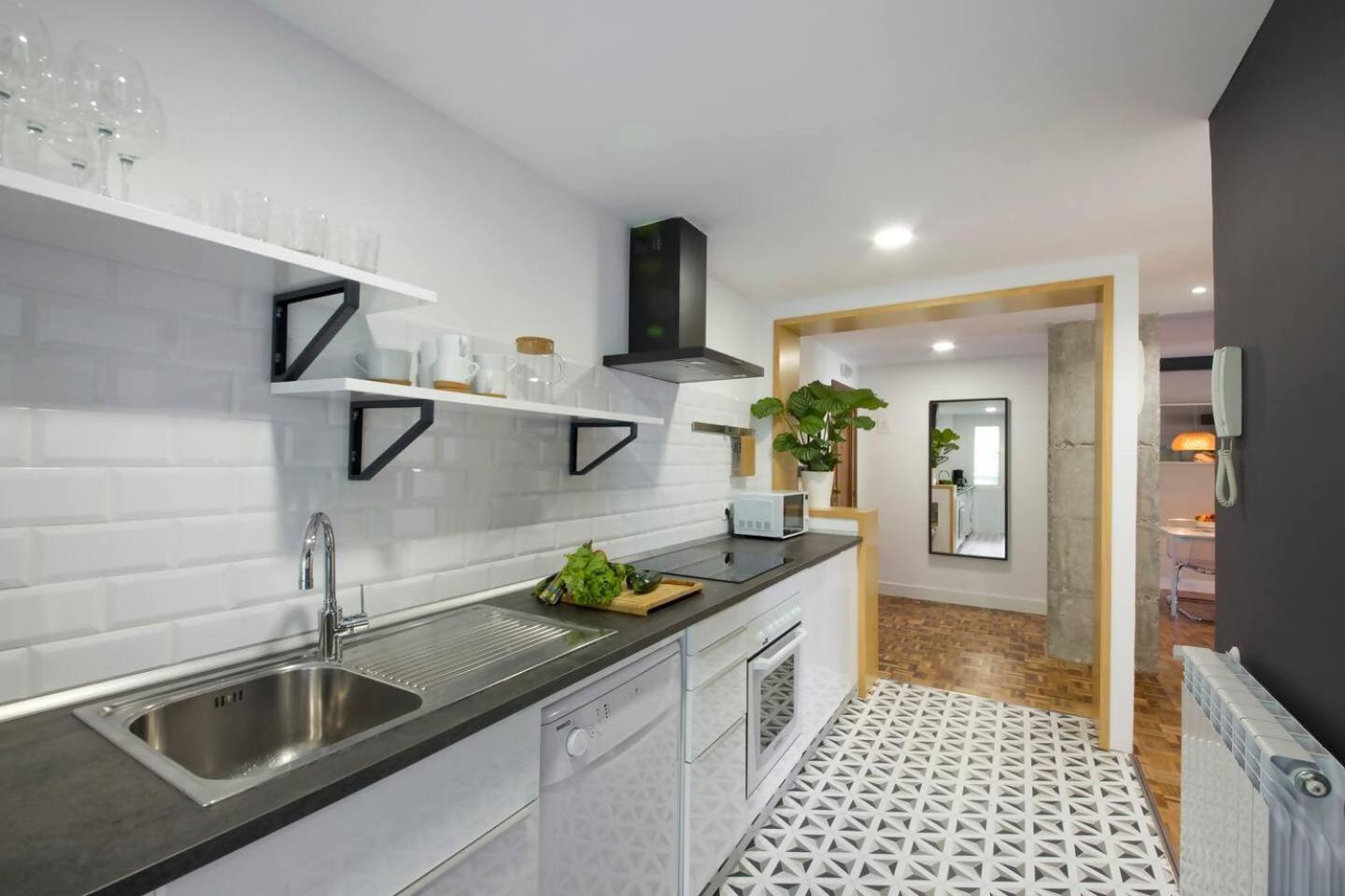 Sereno Refugio En Barrio Residencial * Anorga-Lugariz